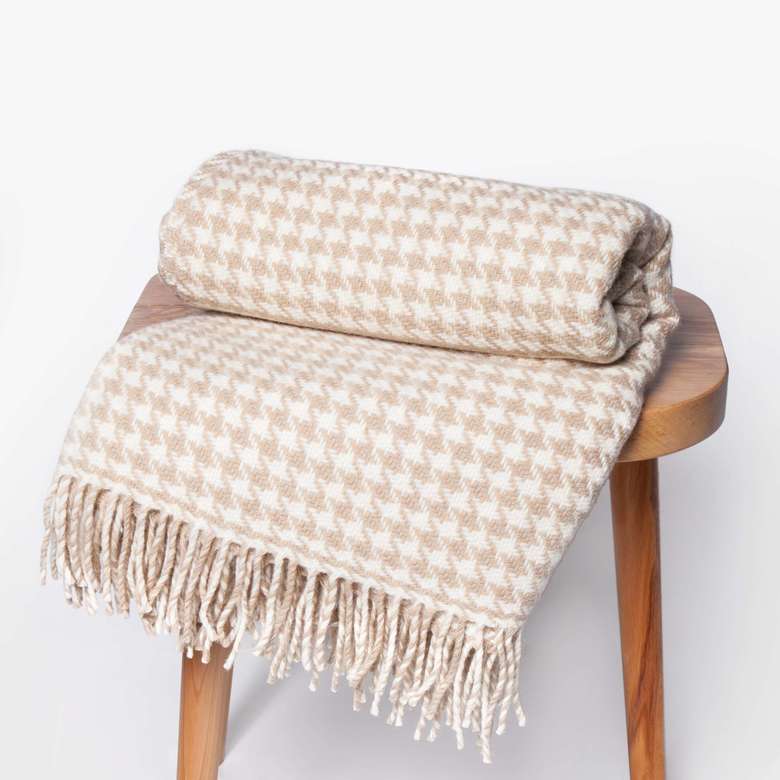 Плед из шерсти