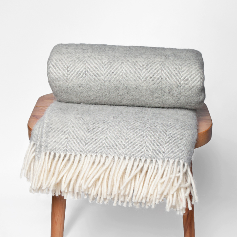 Плед из шерсти