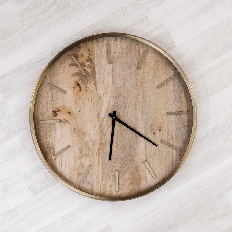 Часы настенные