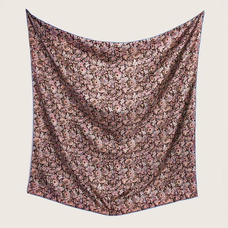 Шелковый платок 90х90