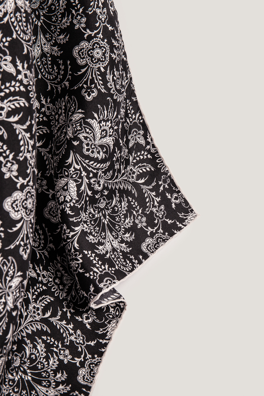 Шелковый платок 90х90