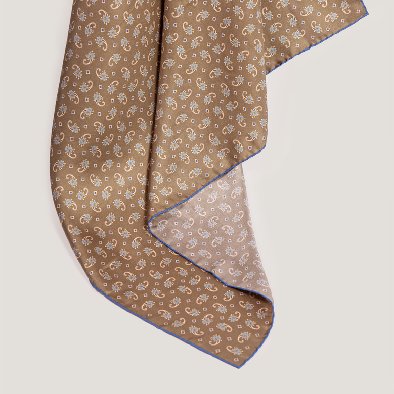 Шелковый платок 90х90