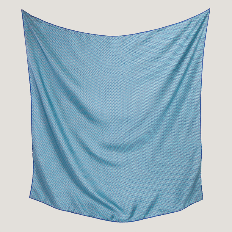 Шелковый платок 90х90