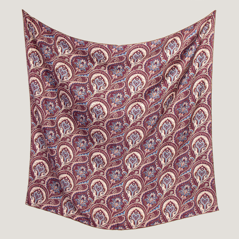 Шелковый платок 90х90