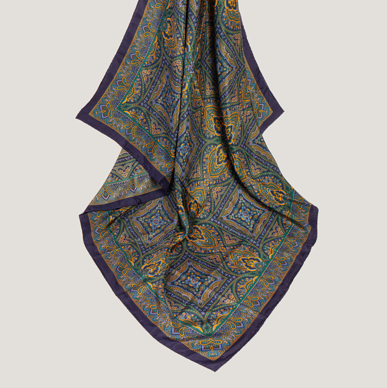 Шелковый платок 140х140