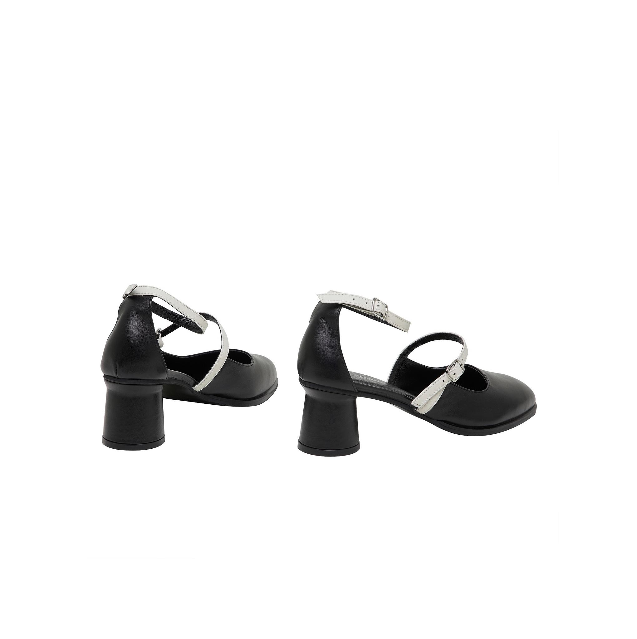Jil black