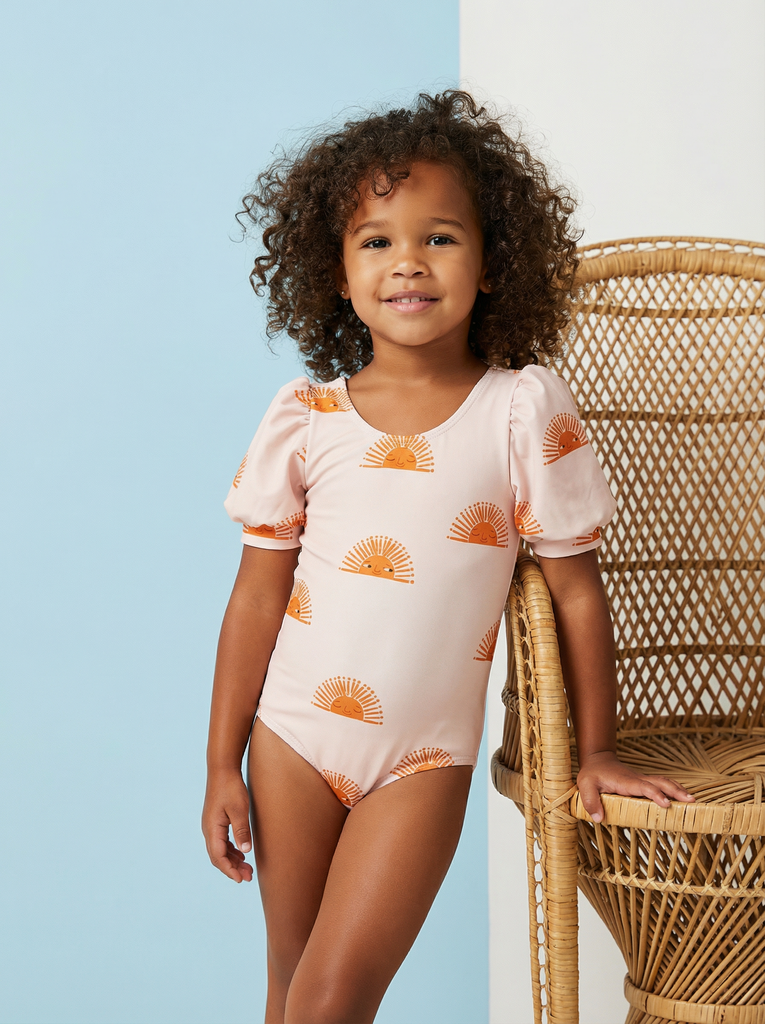 Слитный купальник с рукавами-фонариками "Солнце"