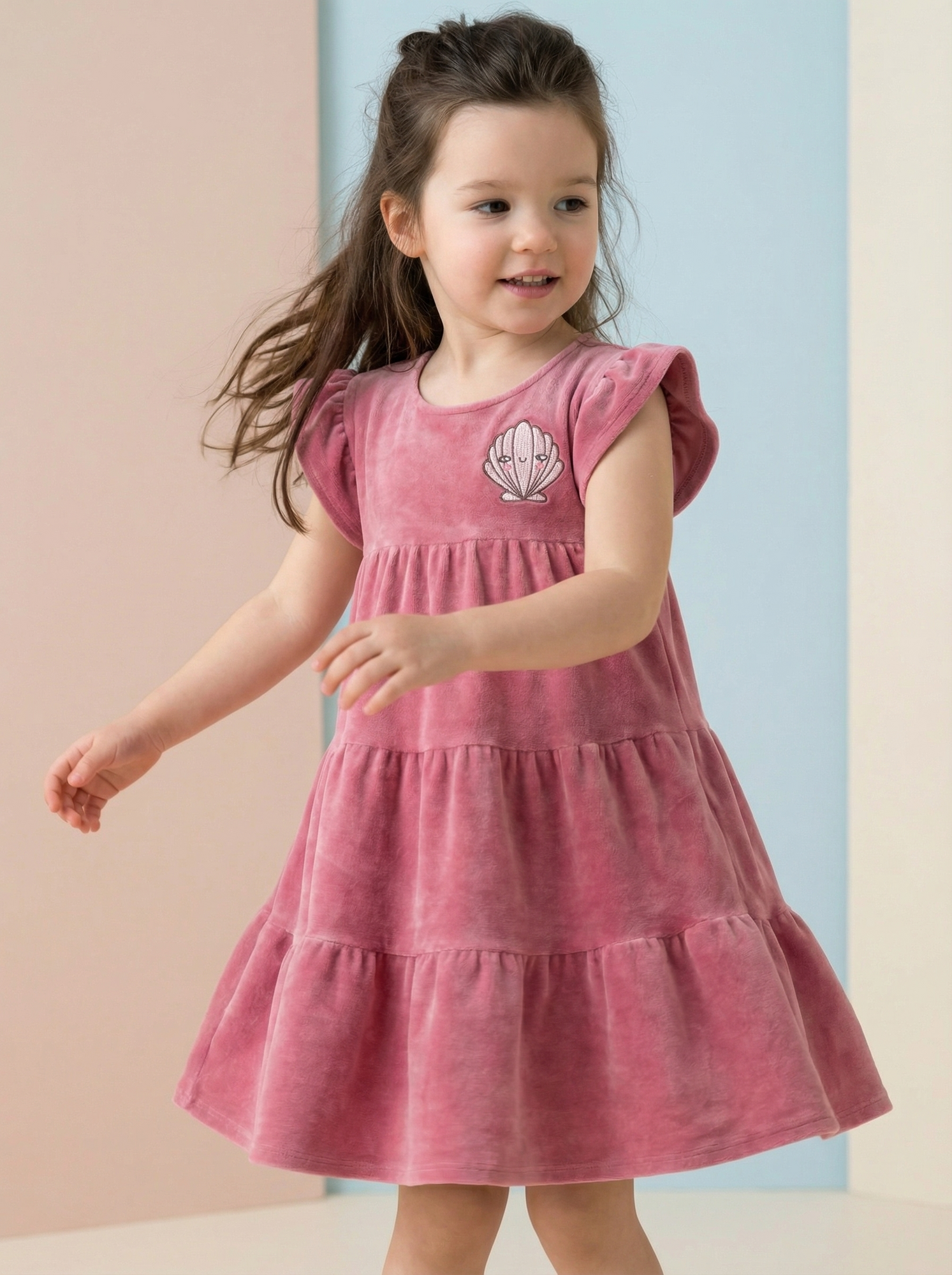 Платье из велюра с вышивкой "Ракушка"