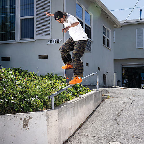 Old Skool 36+ Atiba Solar