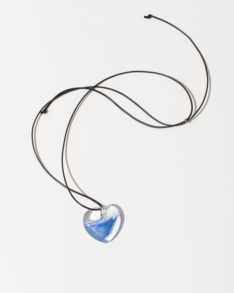 Шнурок с подвеской Le coeur