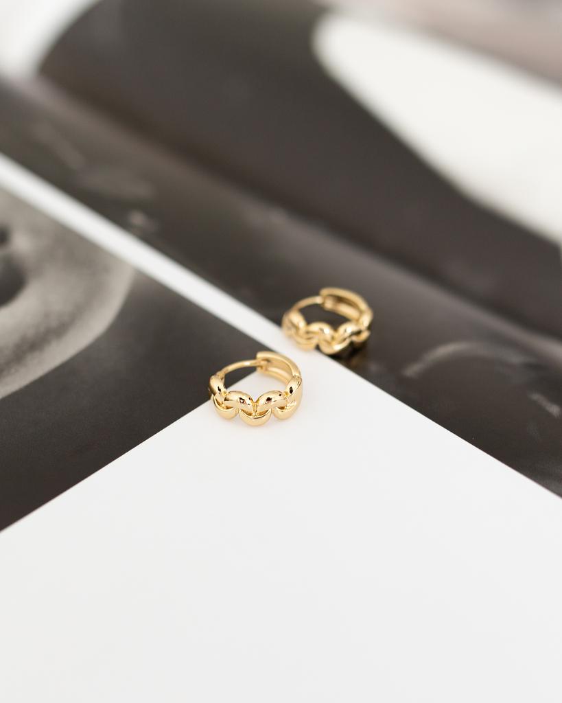 Серьги плетеные