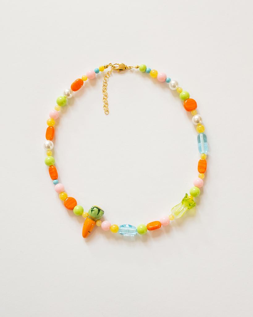 Чокер с морковкой