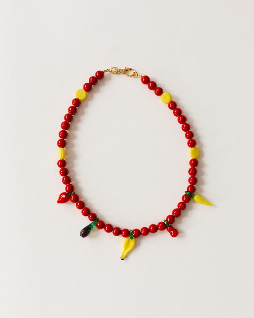 Чокер из красного коралла