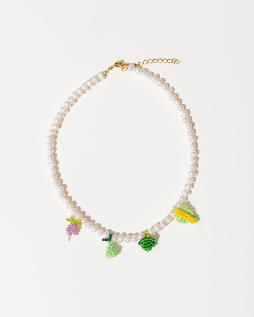 Чокер с овощами из бисера