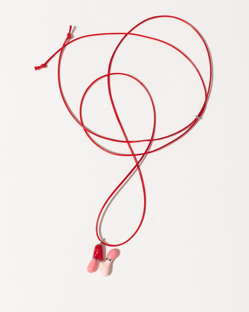 Шнурок с буквой