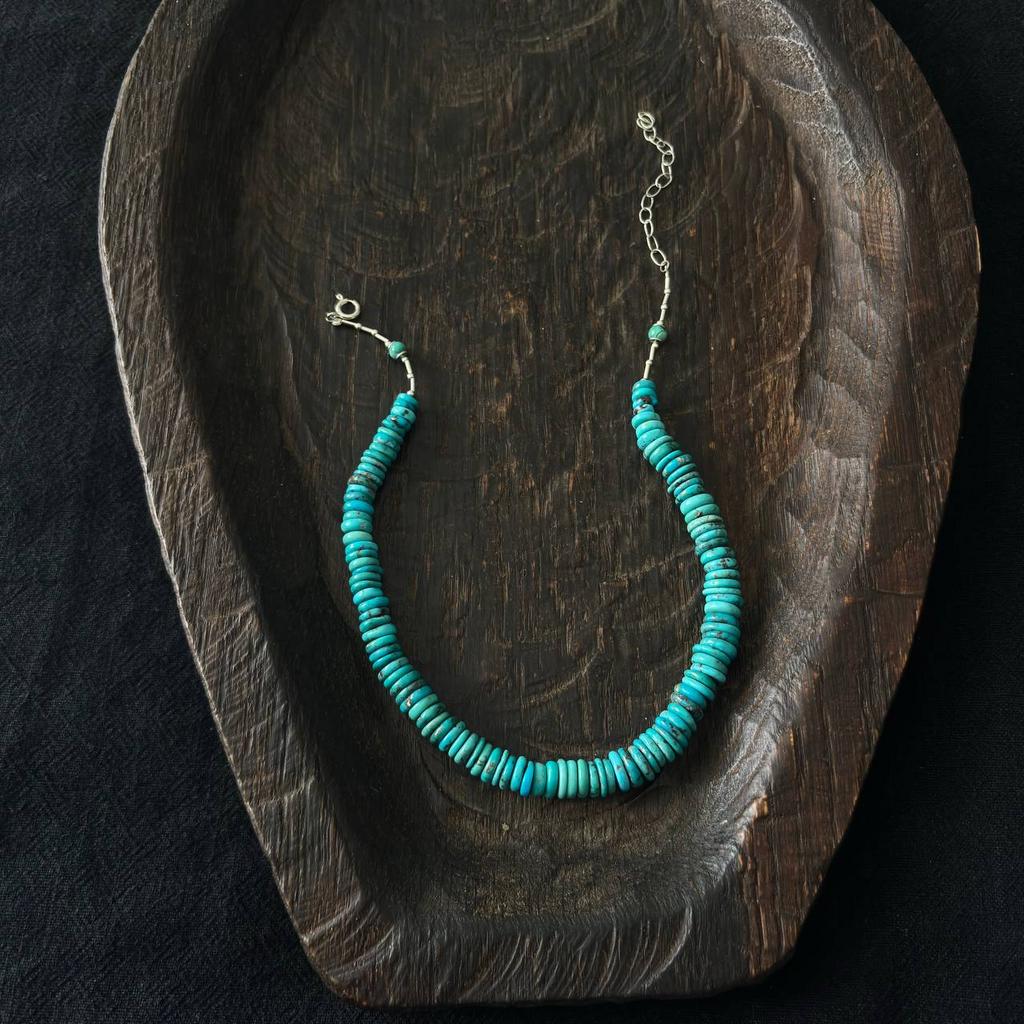 чокер из бирюзы