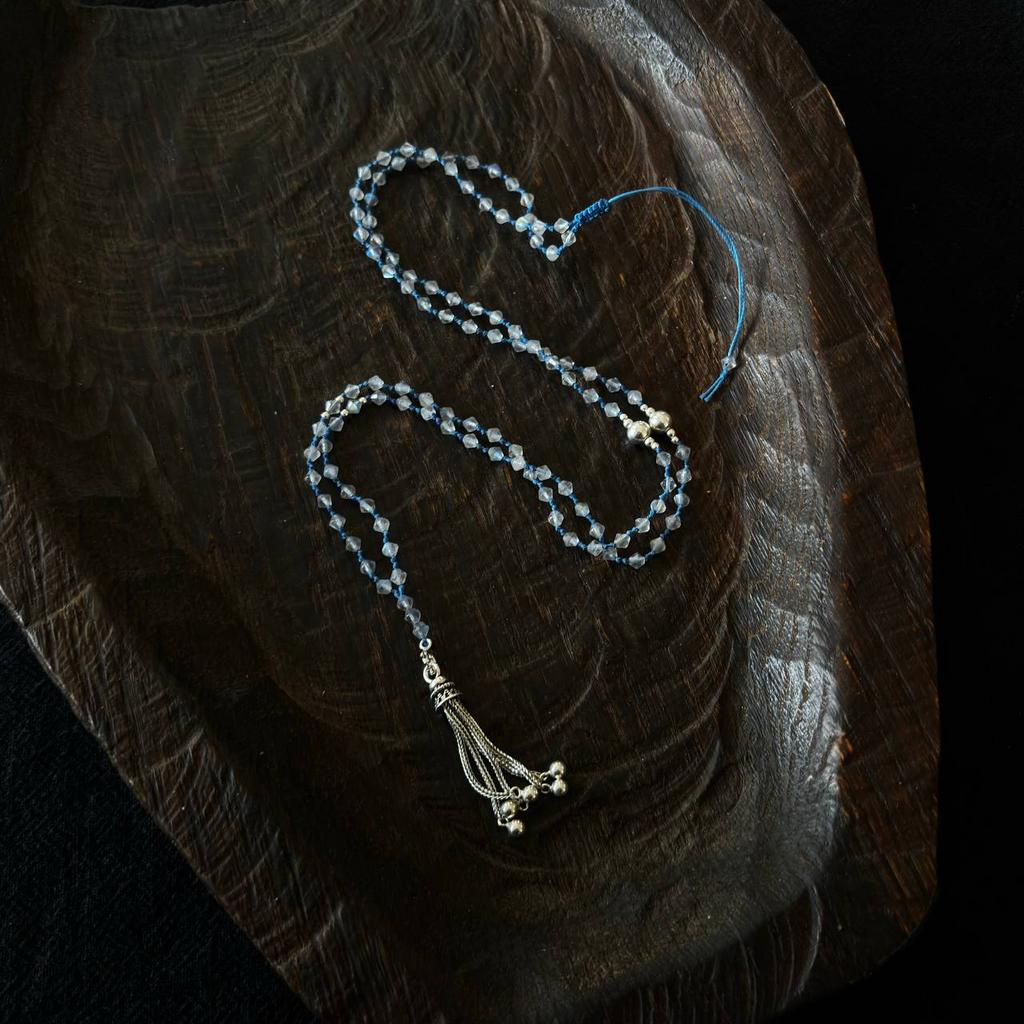 мала из лабрадора с кистью