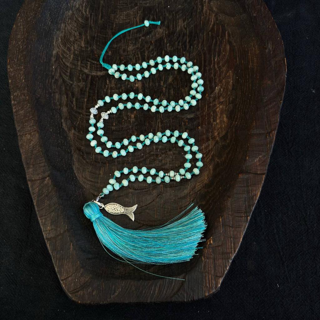 мала из амазонита с кулон рыбкой