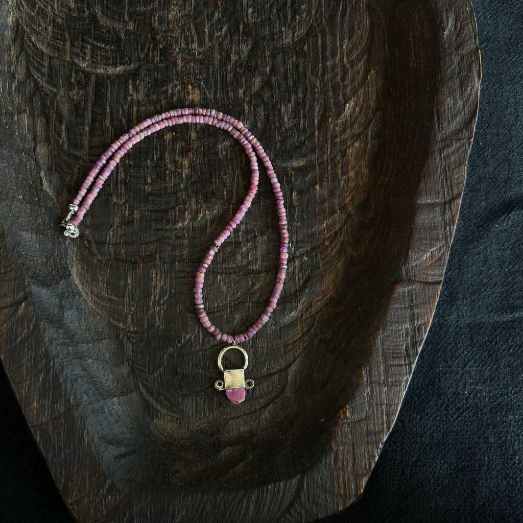 ожерелье из рубинов с кулоном Ингалл