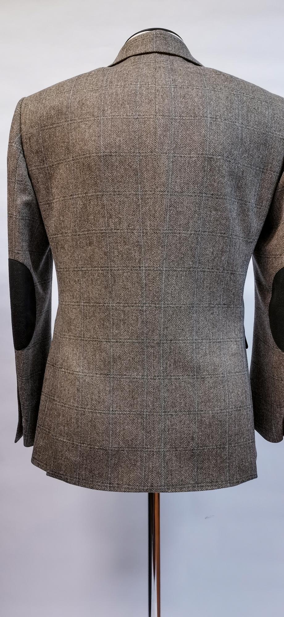 Выкройка мужского приталенного пиджака М_009