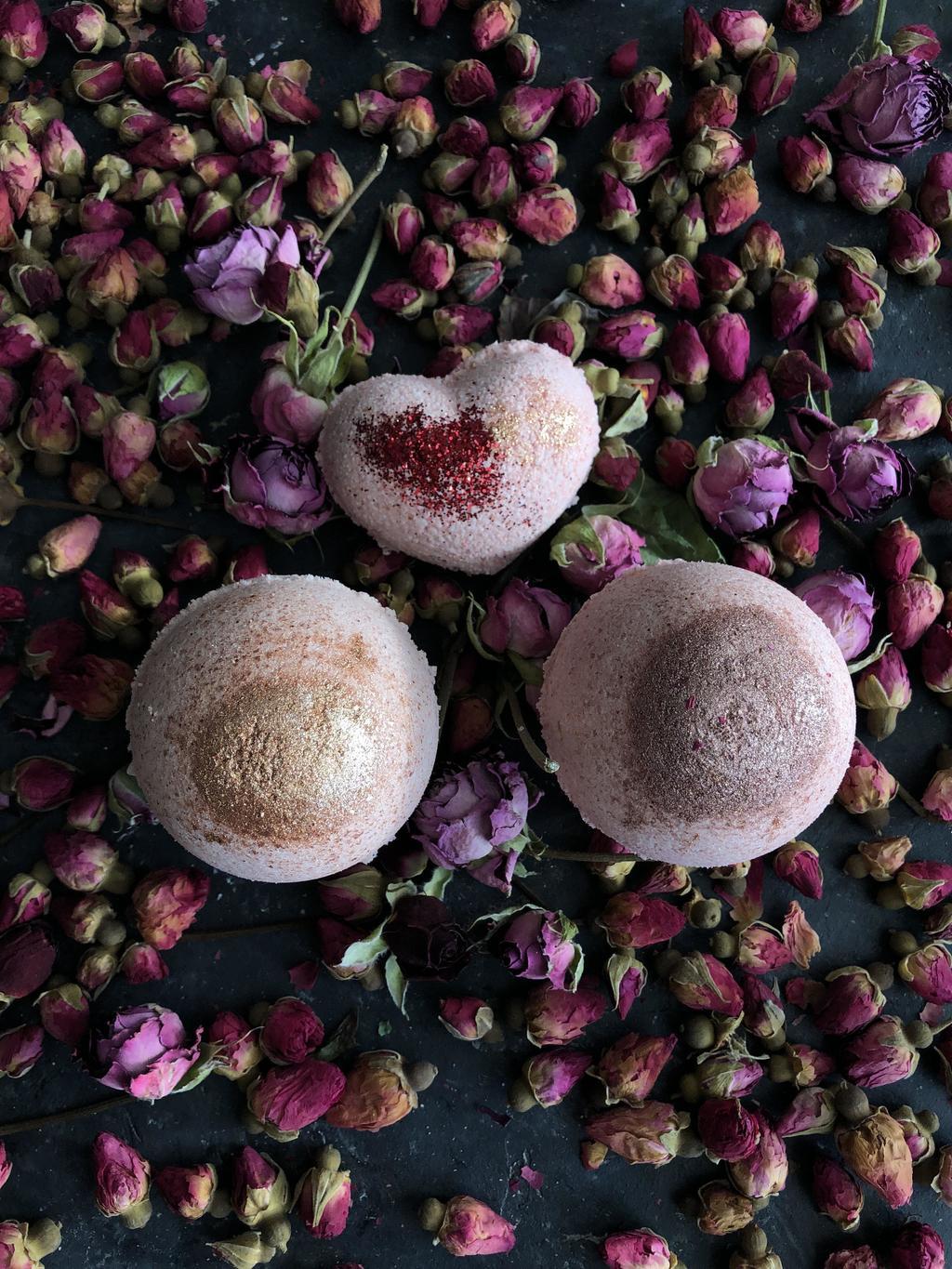 Набор бомб для ванны "Роза и карите"