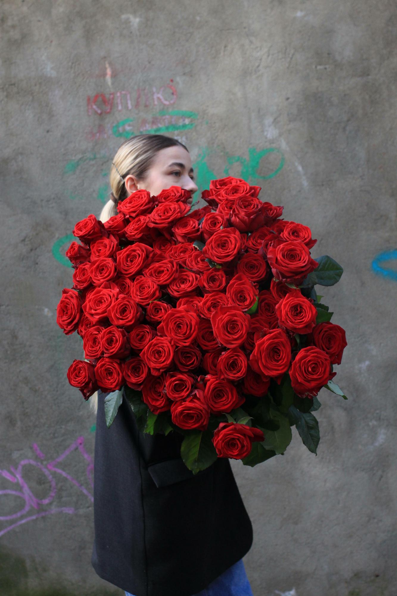 Монобукет красных роз