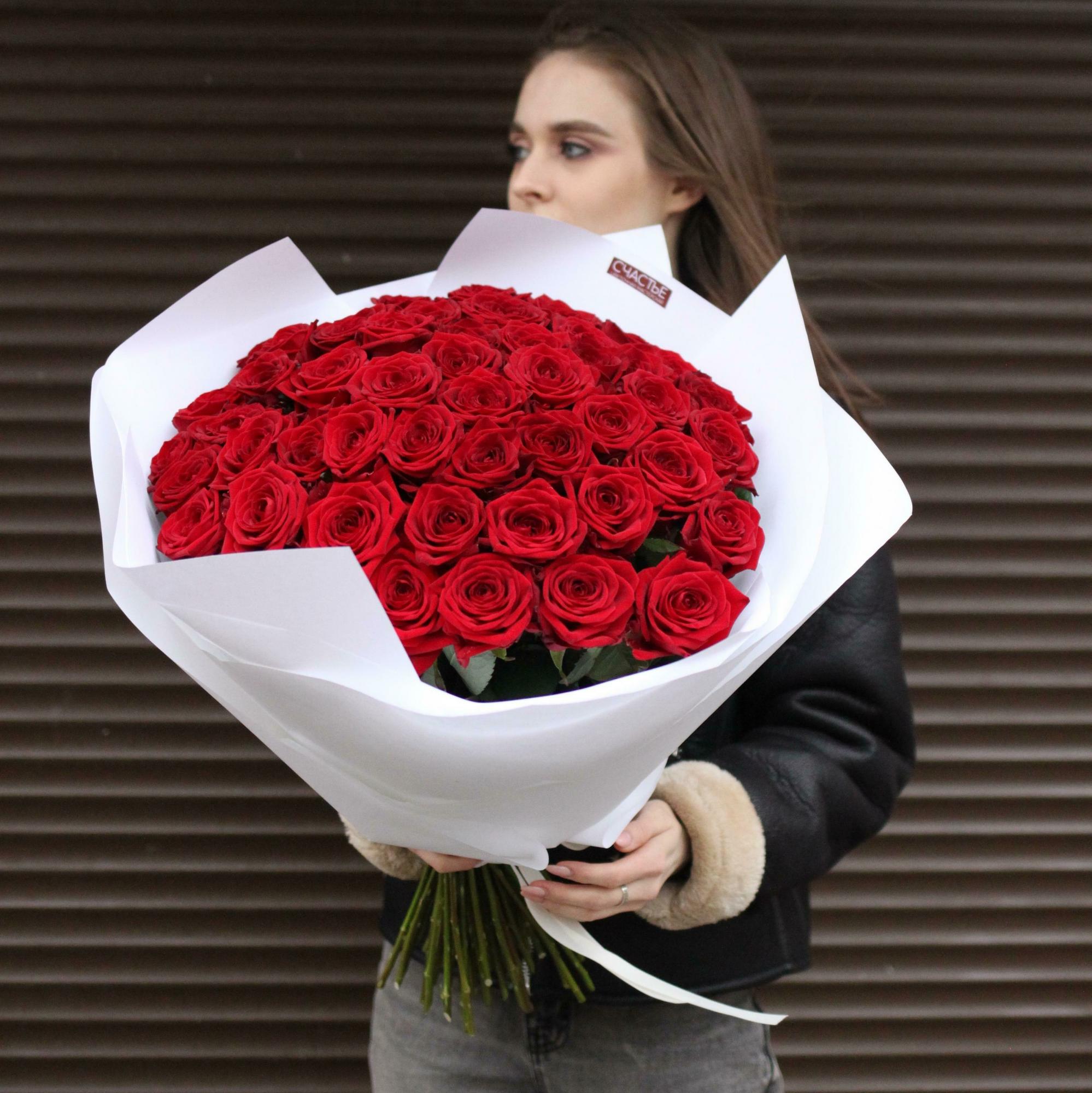 Монобукет красных роз