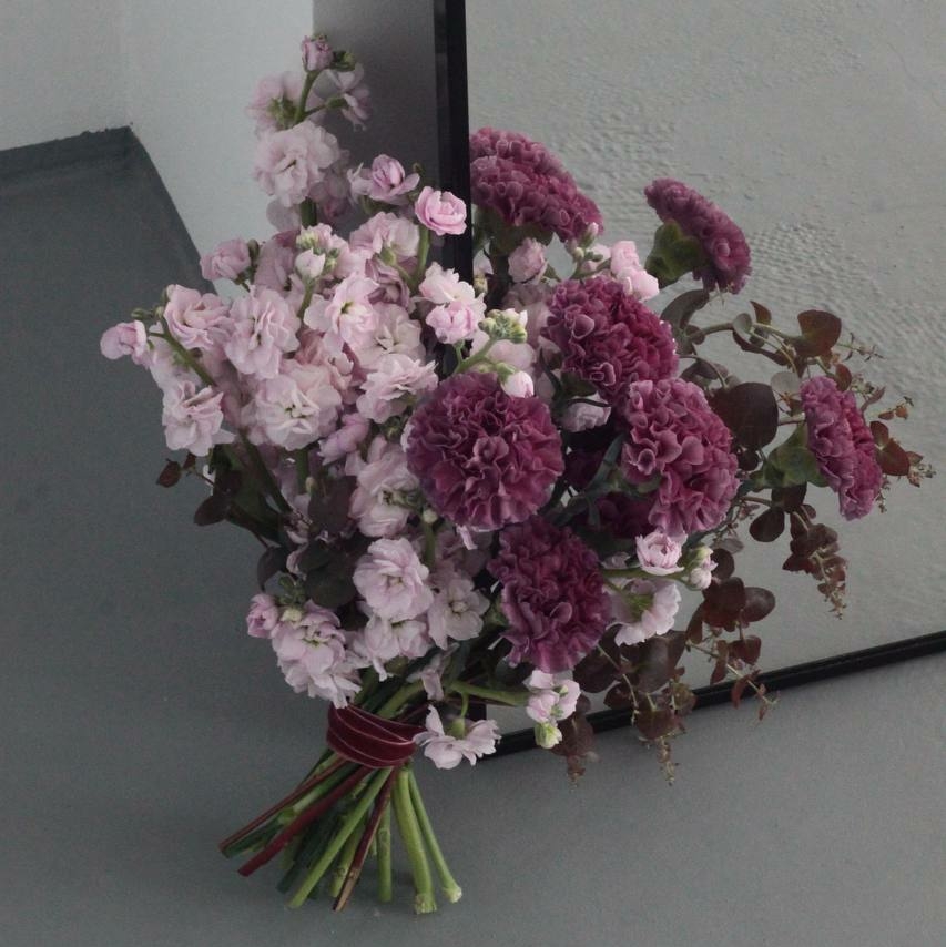 Дуобукет невесты с маттиолой