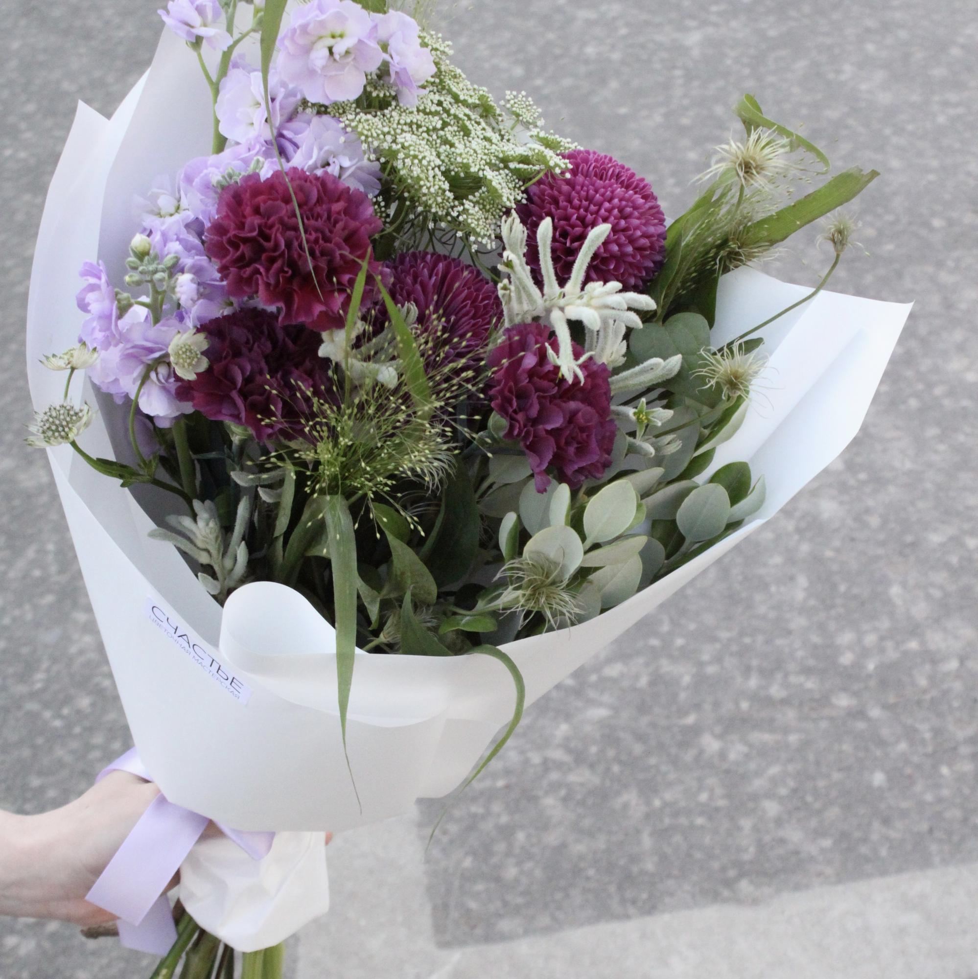 Букет в фиолетовых оттенках
