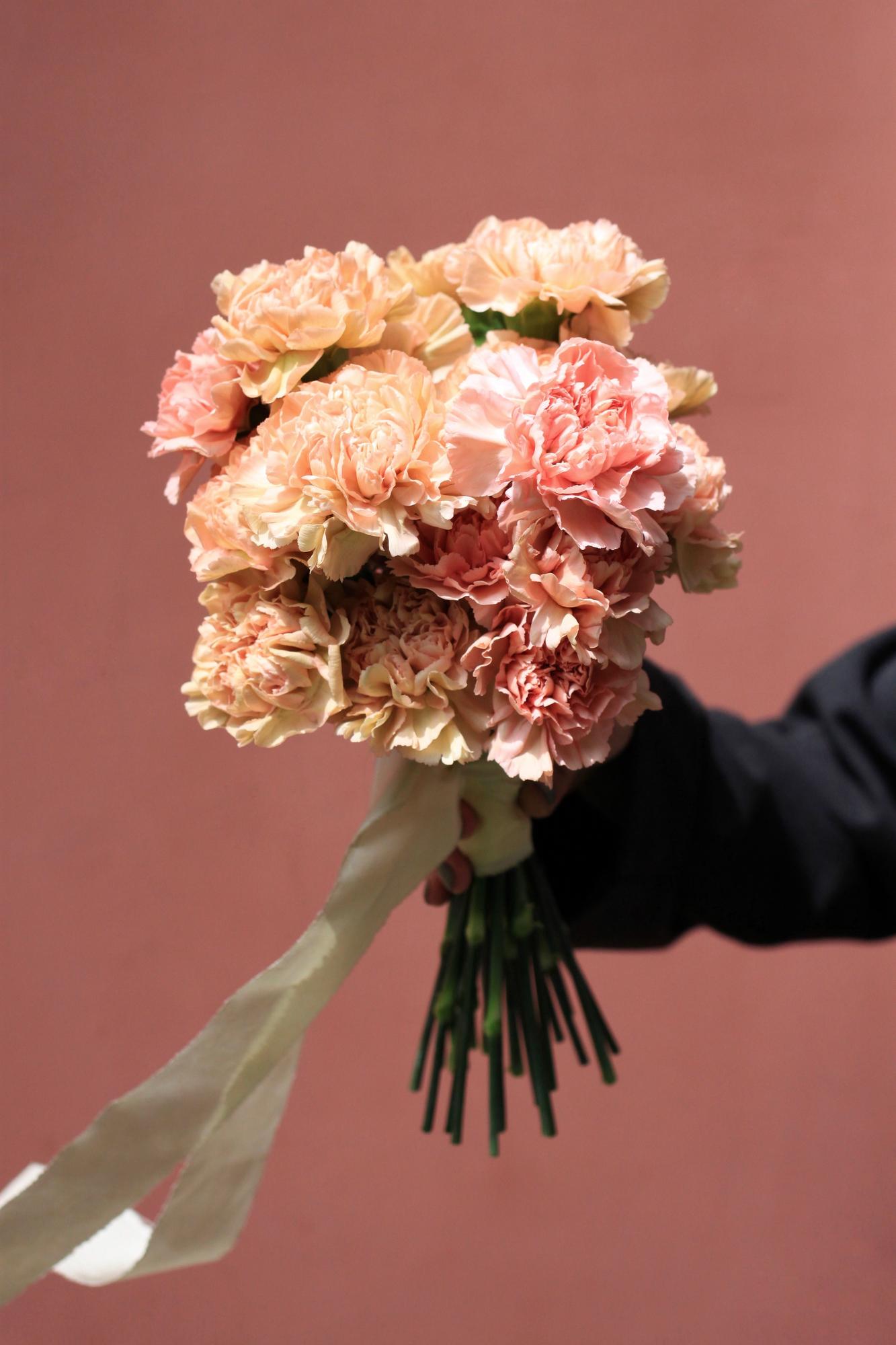 Букет невесты карамельный