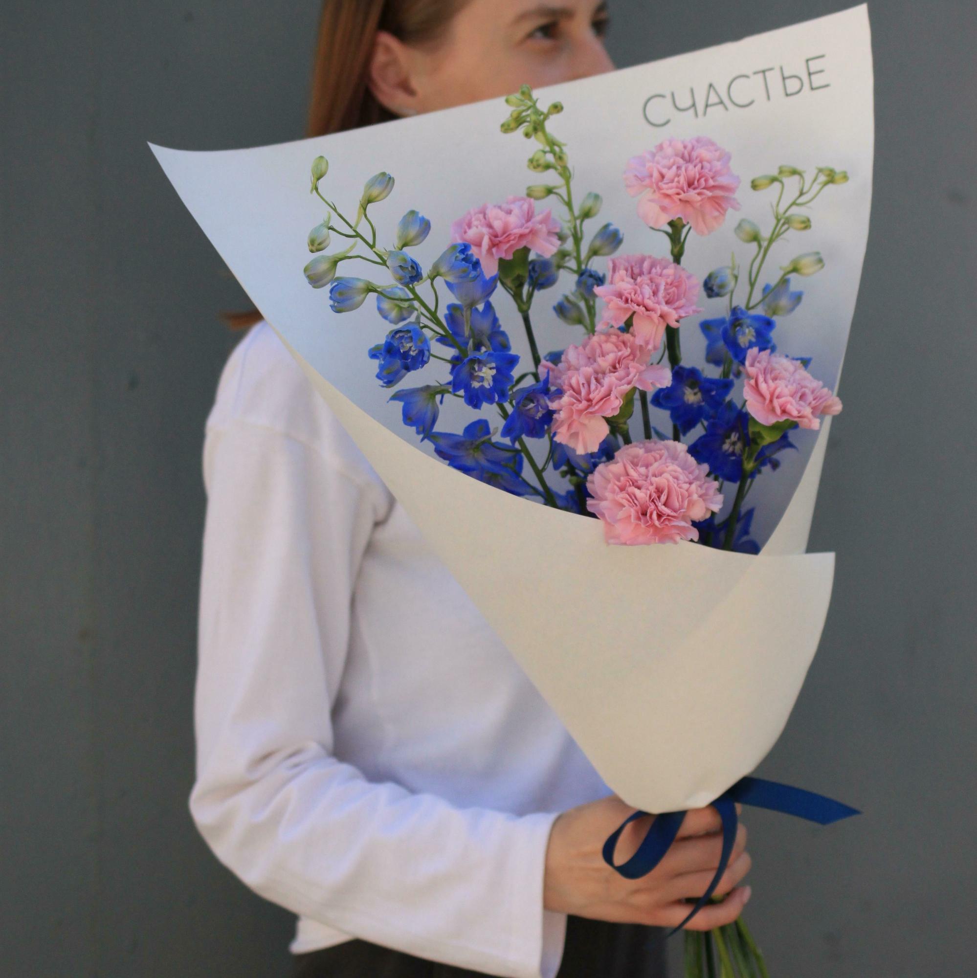 Дуобукет дельфиниума и гвоздик