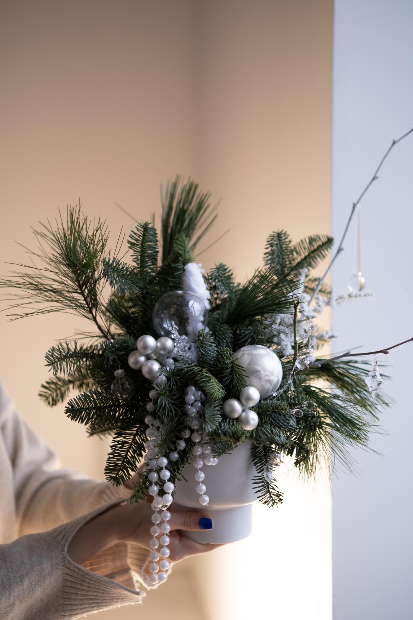 Композиция белоснежная