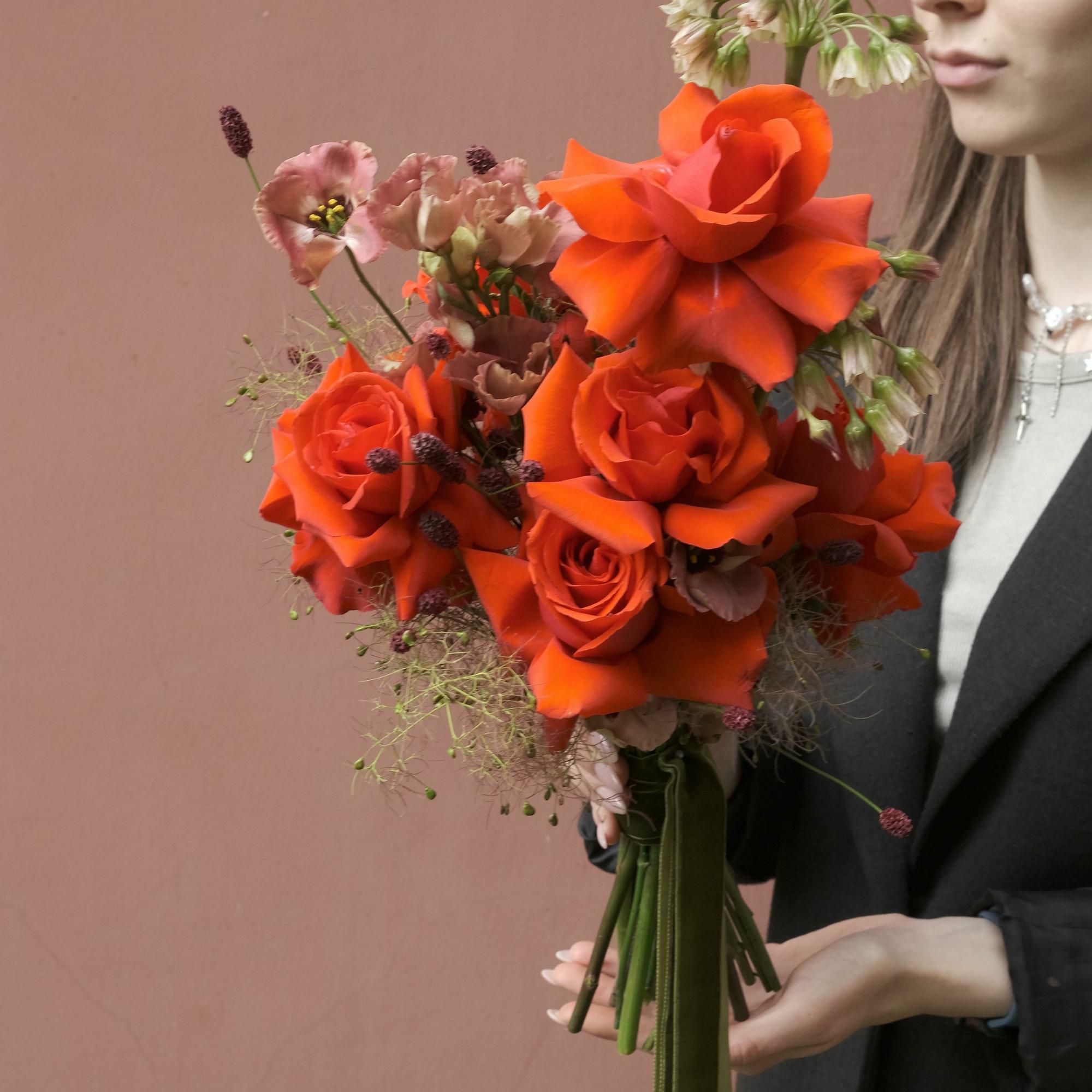 Букет невесты с розами Нина