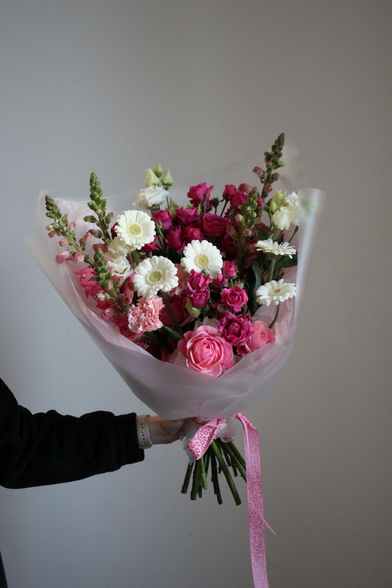 Яркий авторский букет