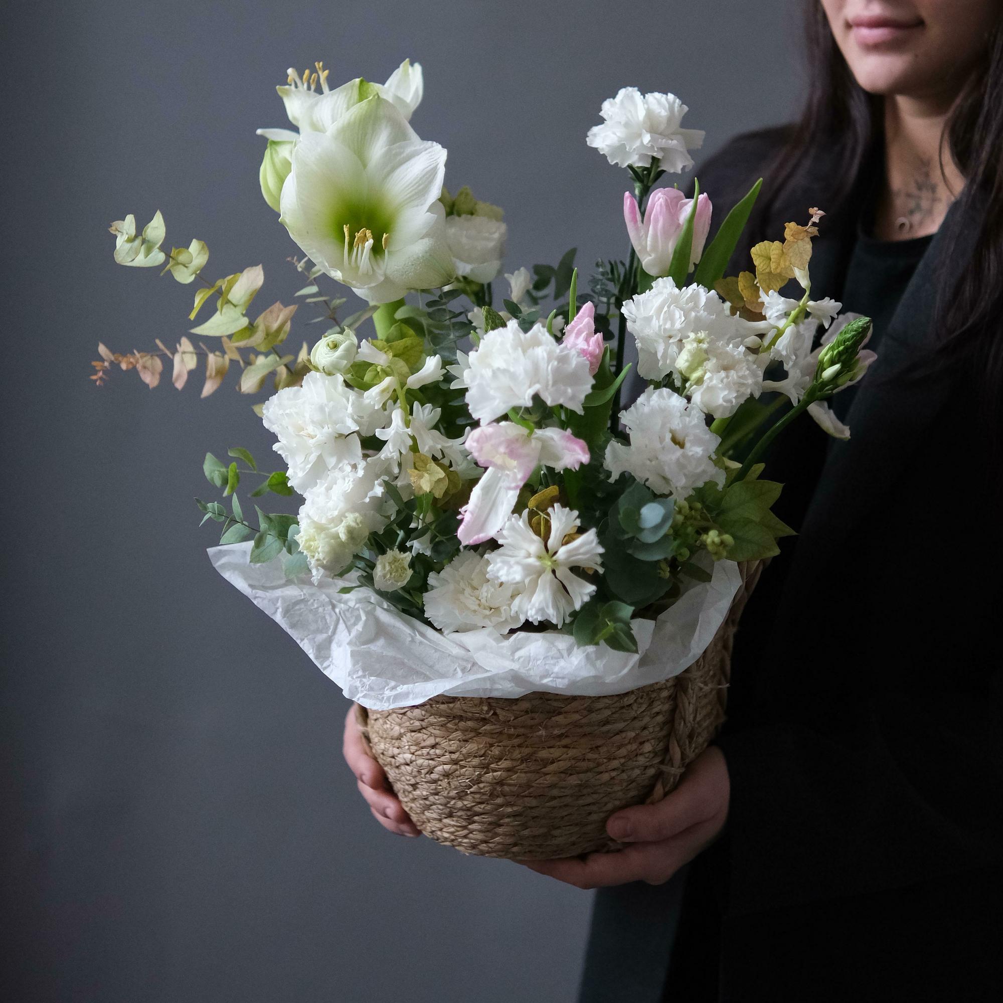 Нежная корзина Весна
