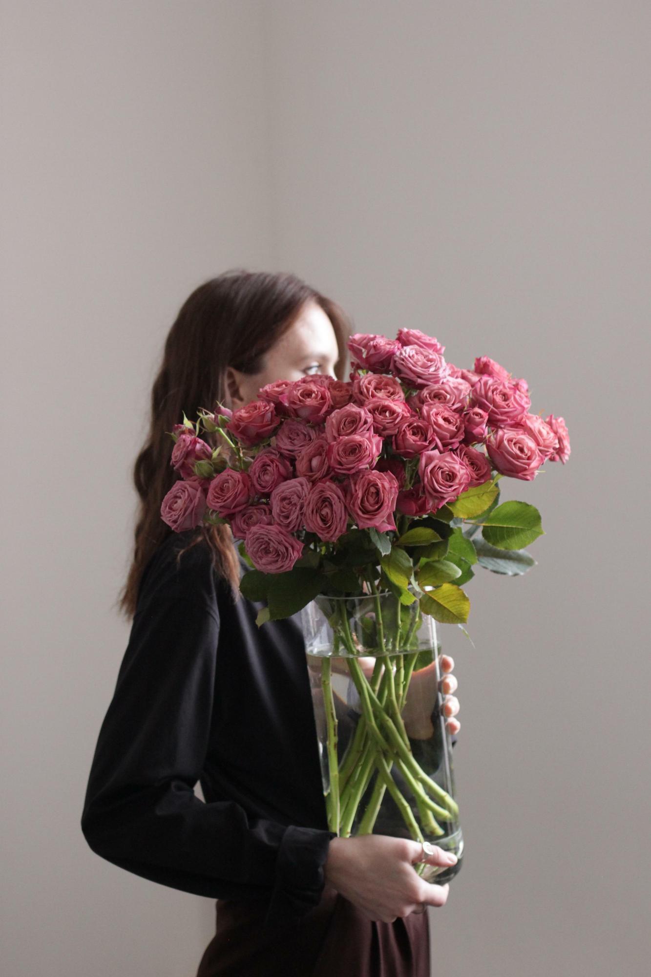 Моно розовых кустовых роз