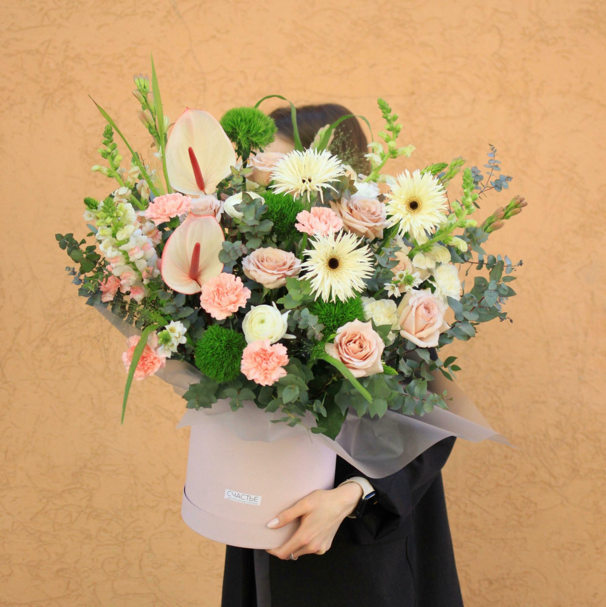 Композиция с антуриумами maxi