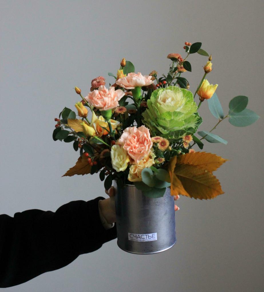 Композиция в металле