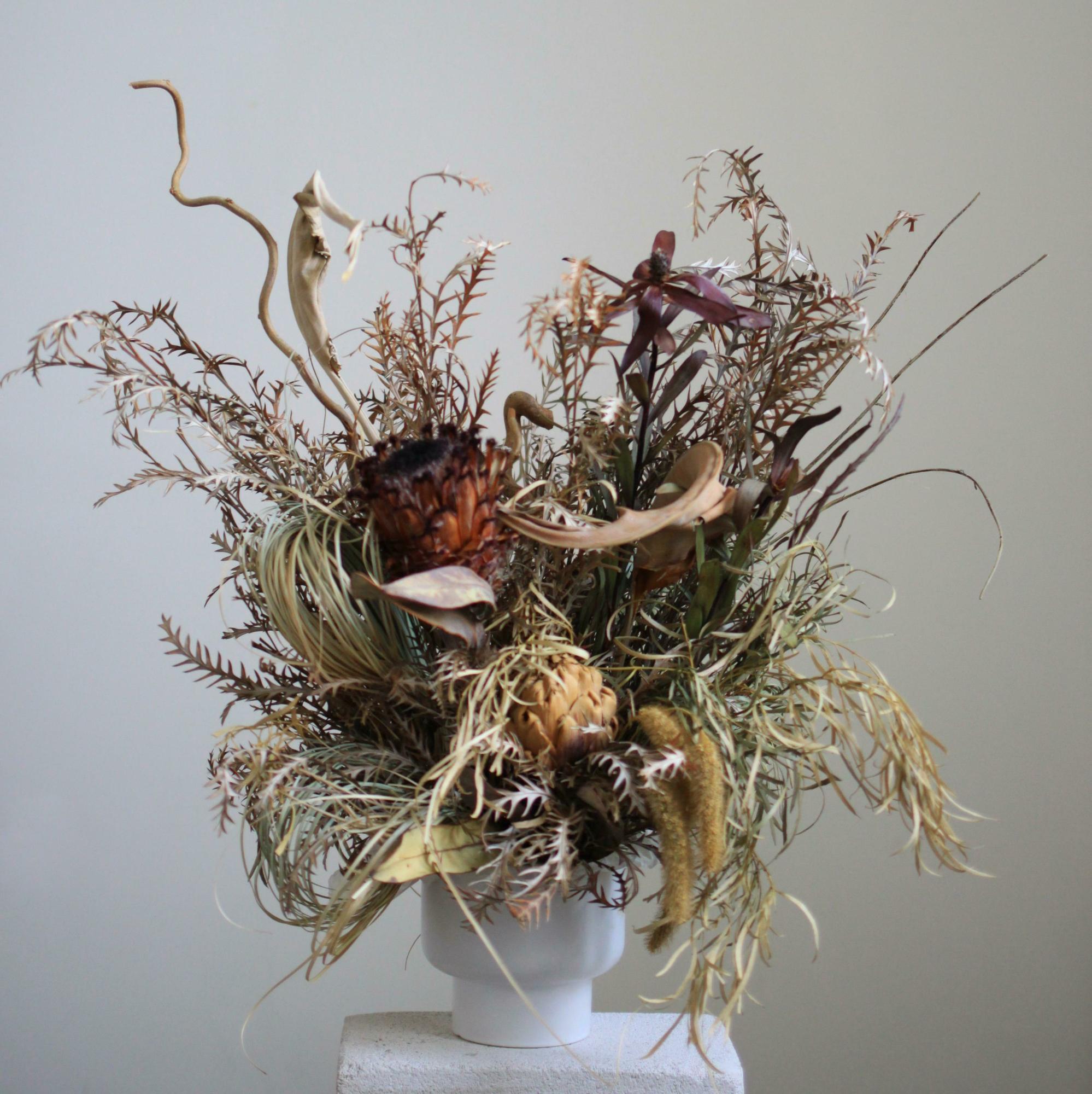 Сухоцветная композиция L