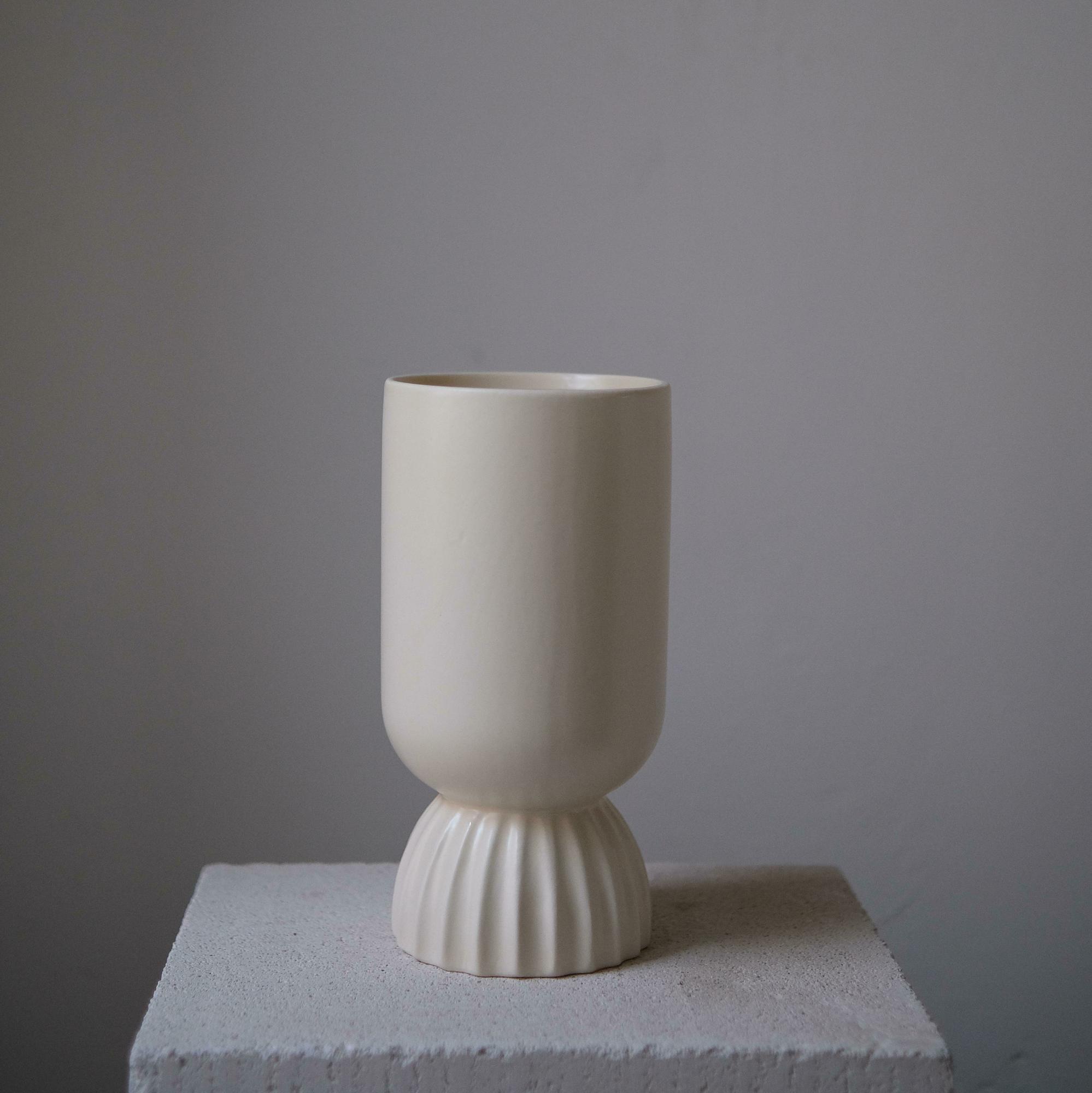 Ваза керамическая молочная