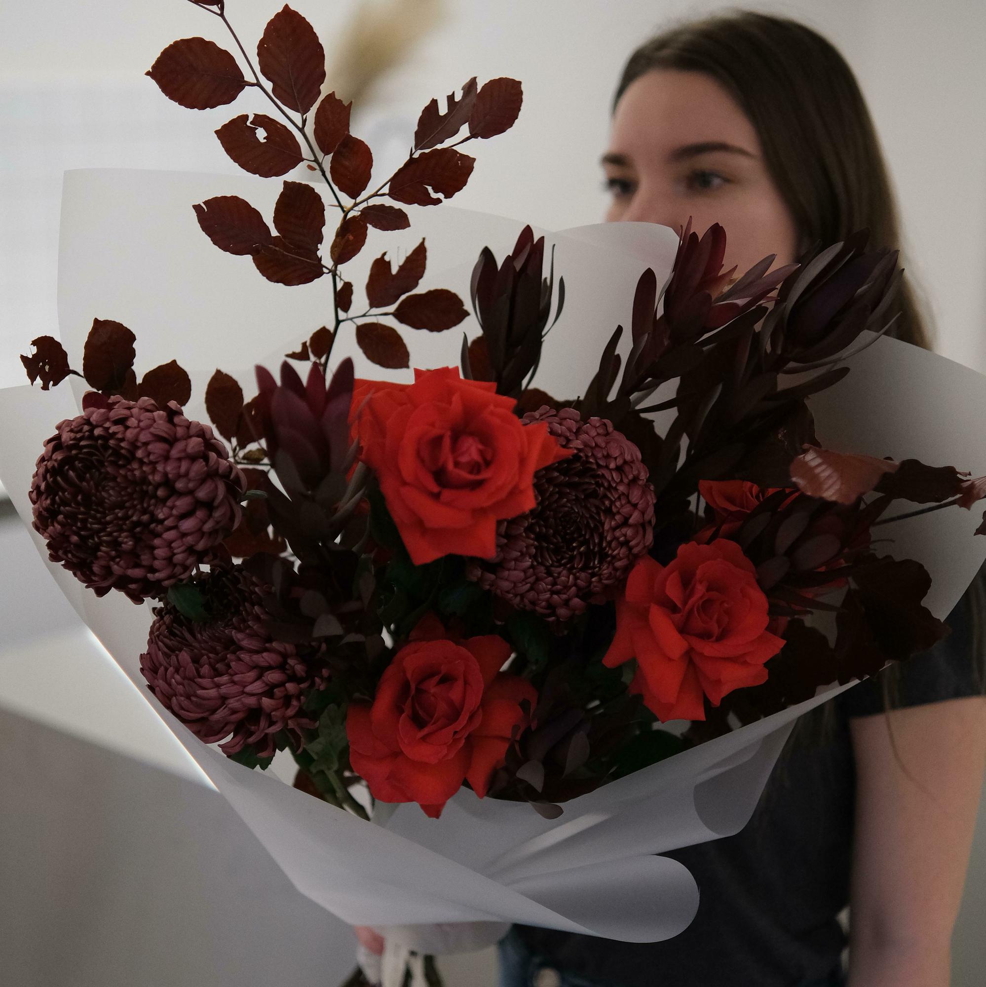 Осенний бордовый букет