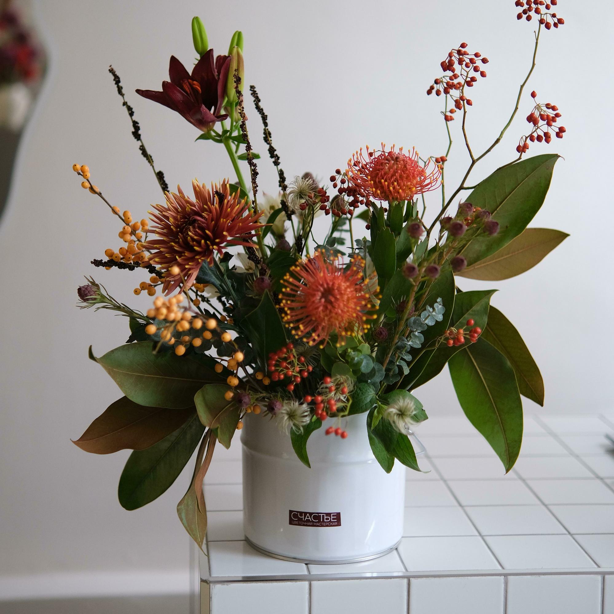 Композиция в металле L