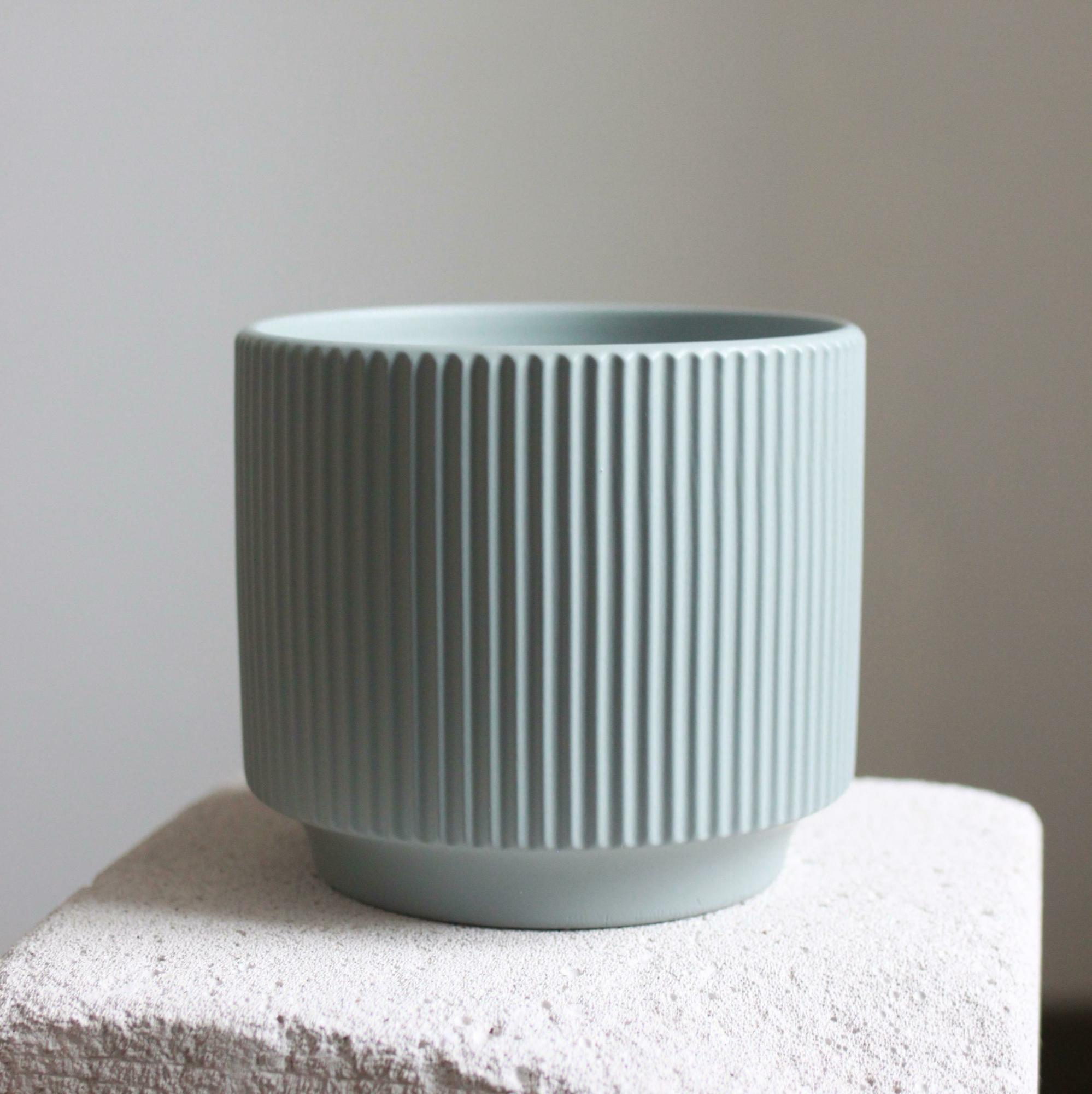 Кашпо синее