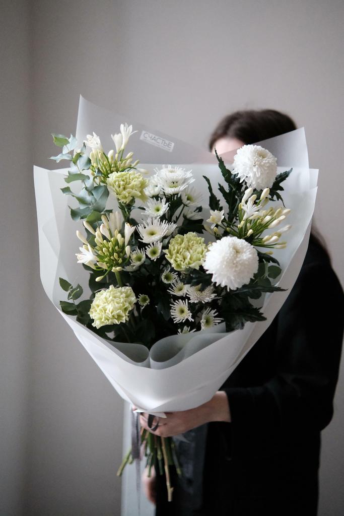 Бело-зеленый букет