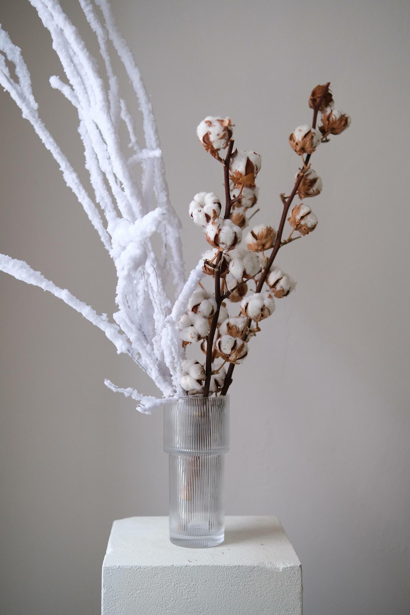 Ваза стеклянная высокая