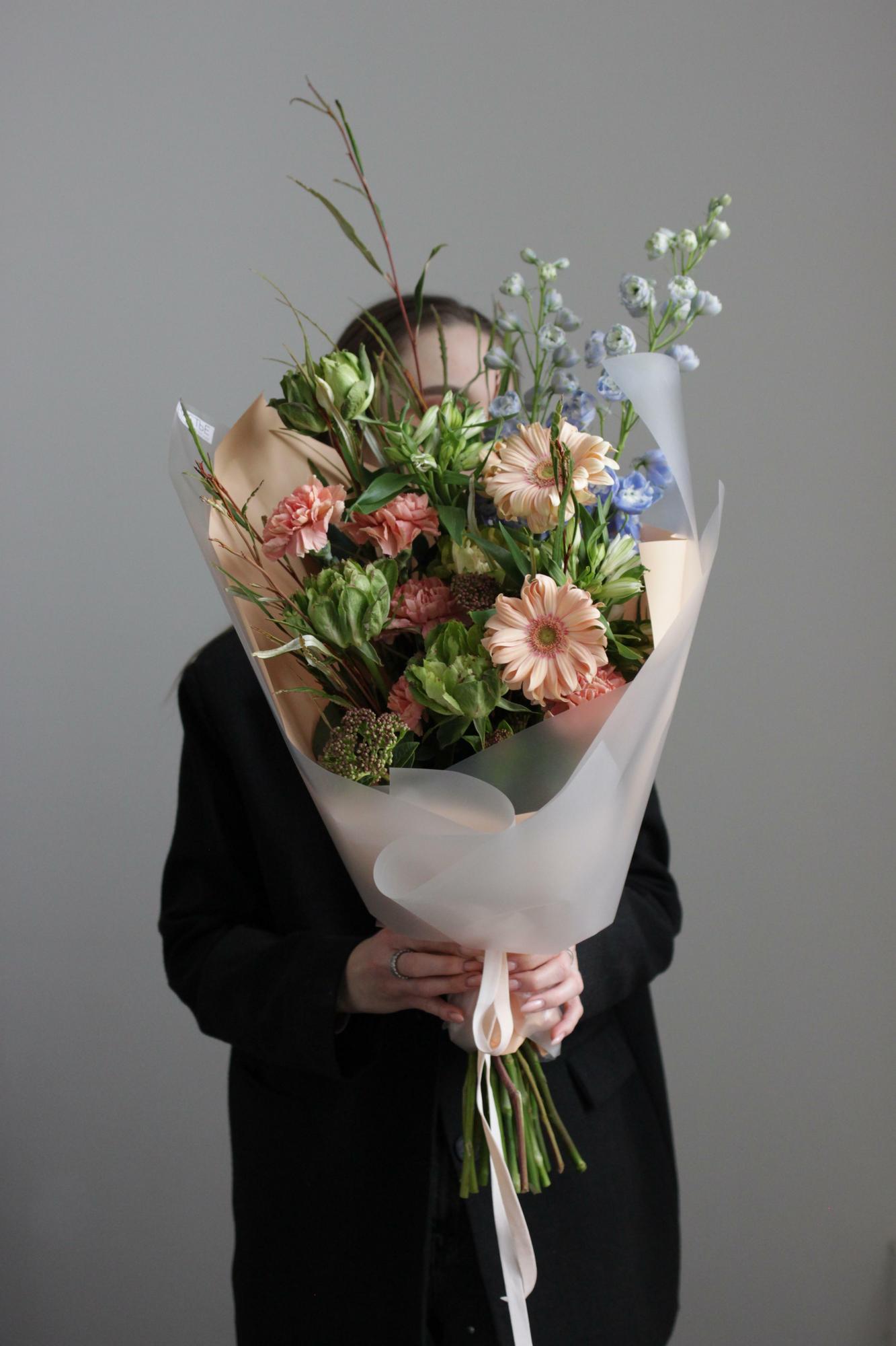 Букет maxi в персиково-голубой гамме