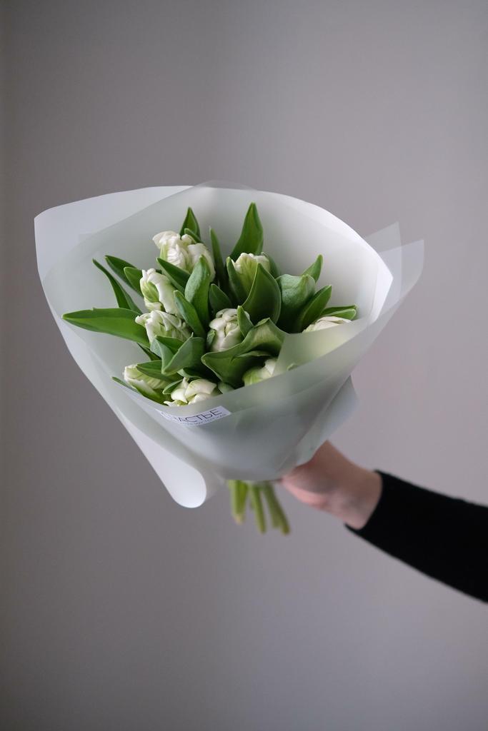 Букет пионовидных тюльпанов