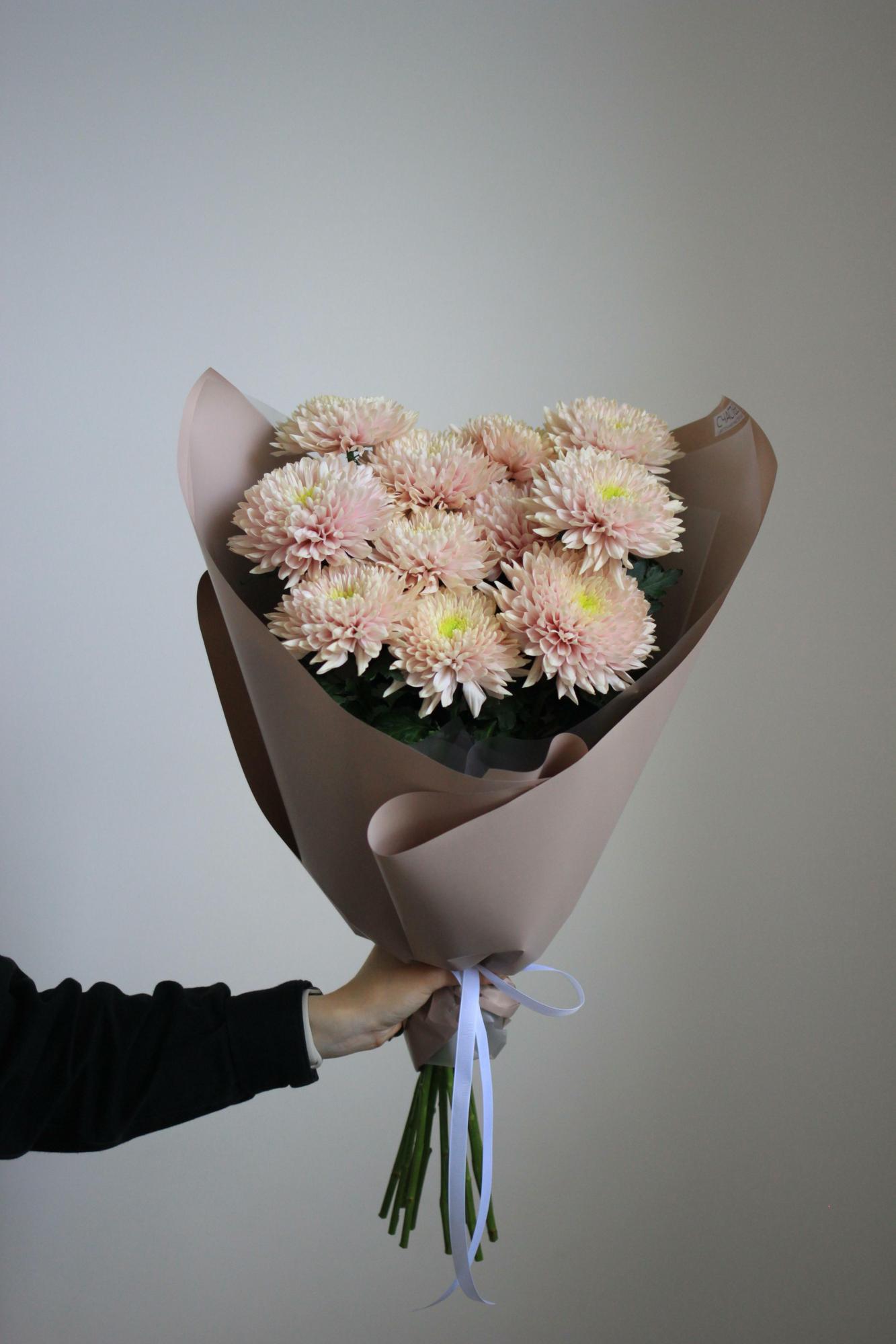 Монобукет нежных хризантем