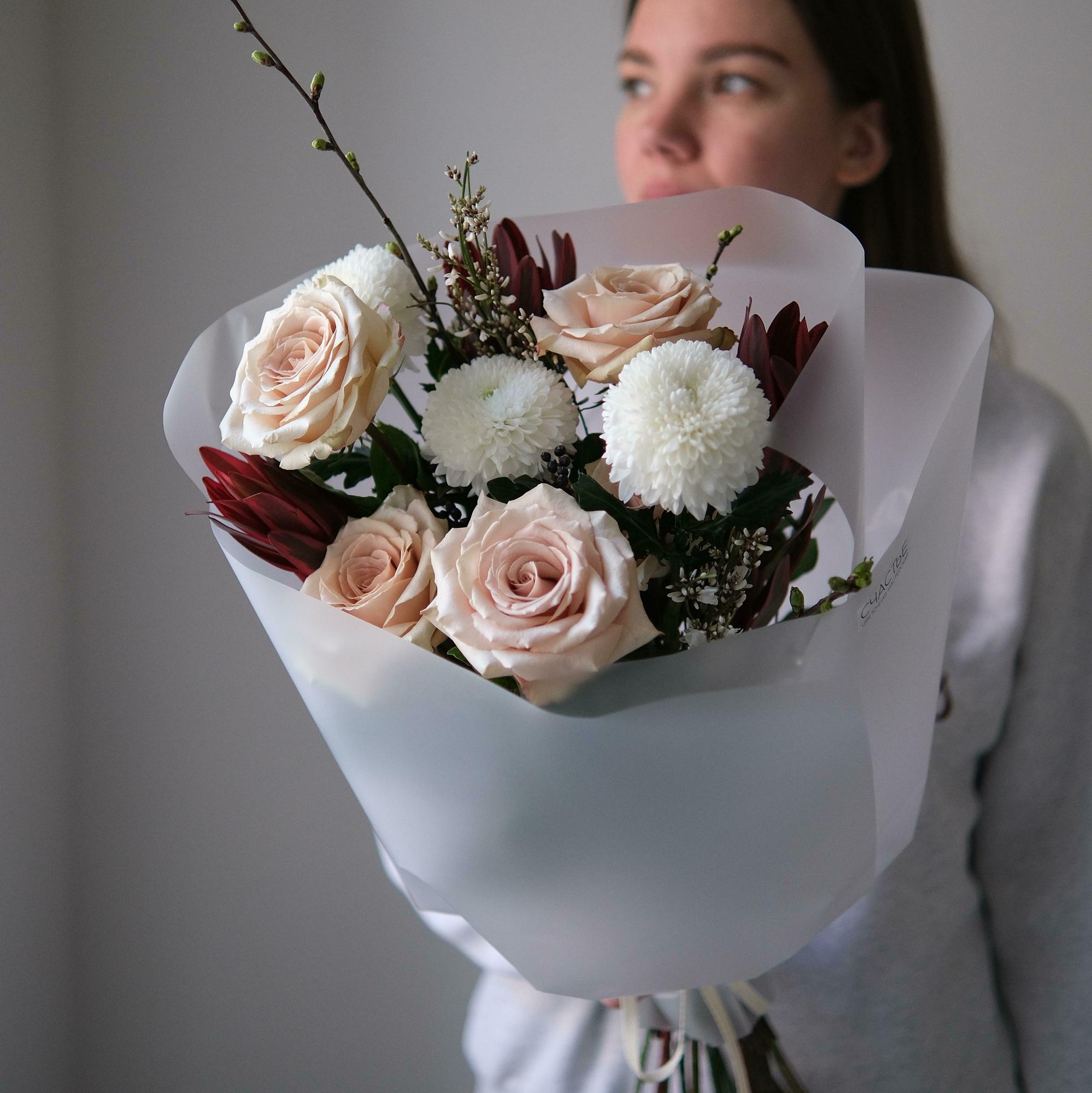 Пудровый букет с акцентом