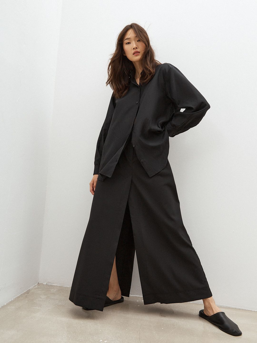 Юбка длинная со шлицами из шерсти